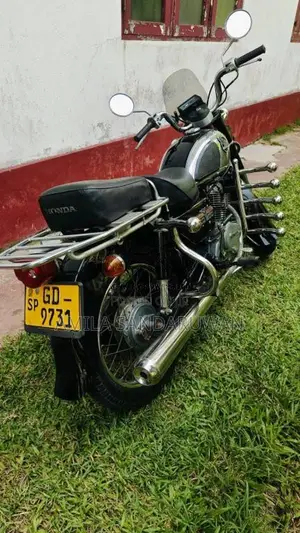 Honda Benly 1997 Motorbike (Used)