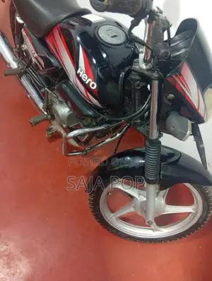 Hero-Honda Hf Deluxe 2017 Motorbike (Used)