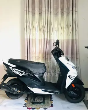 Honda Dio 2015 Motorbike (Used)