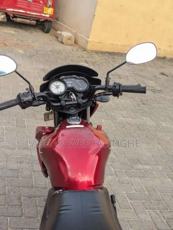 Yamaha SZ 2014 Motorbike (Used)