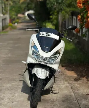 Honda PCX LED 2018 Motorbike (Used)