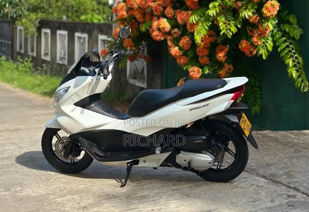 Honda PCX LED 2018 Motorbike (Used)