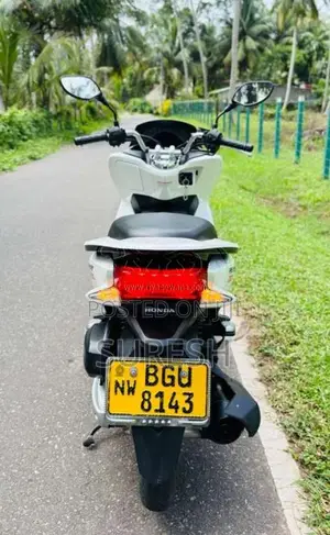 Honda Pcx125 2018 Motorbike (Used)