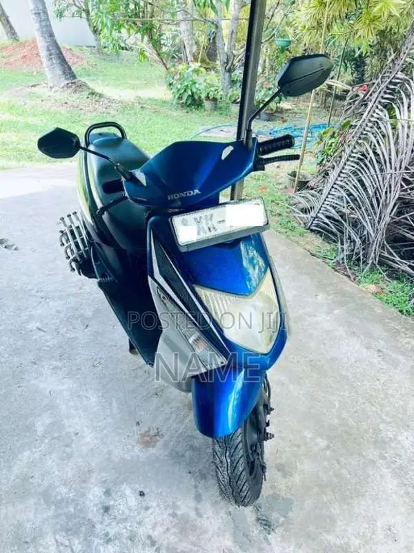 Honda Dio 2011 Motorbike (Used)
