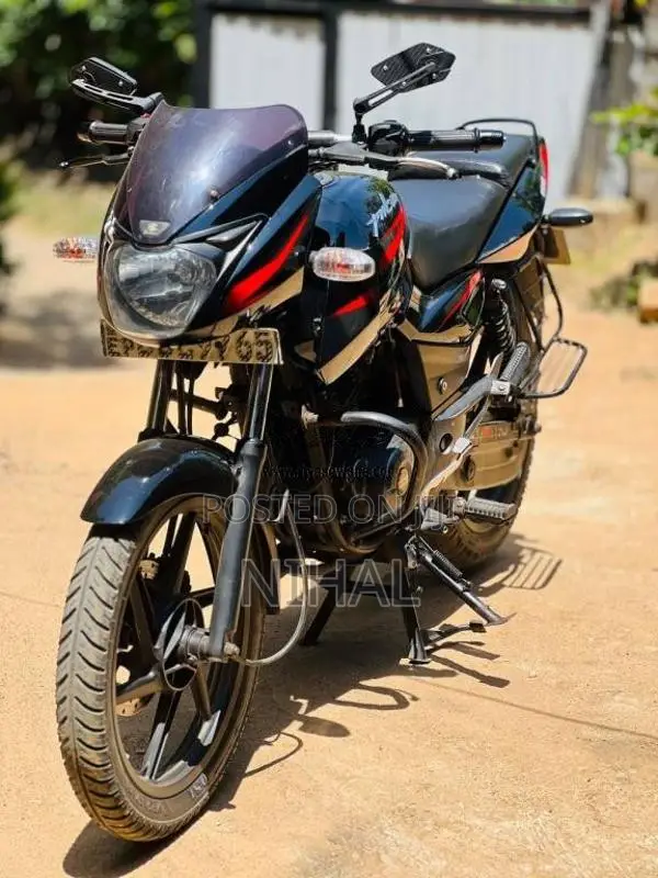 Bajaj Pulsar 150 2015 Motorbike (Used)