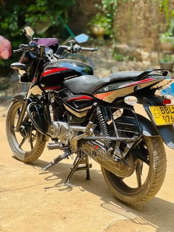 Bajaj Pulsar 150 2015 Motorbike (Used)