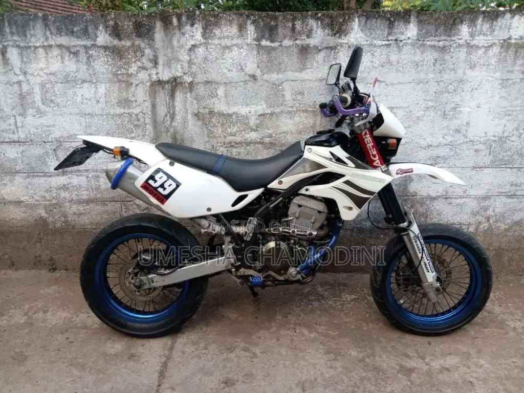 Kawasaki D Tracker 2014 Motorbike (Used)