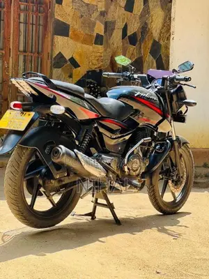 Bajaj Pulsar 150 2015 Motorbike (Used)