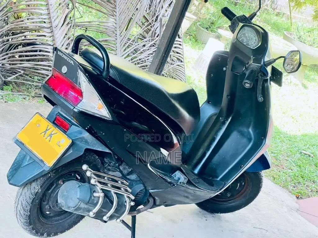 Honda Dio 2011 Motorbike (Used)