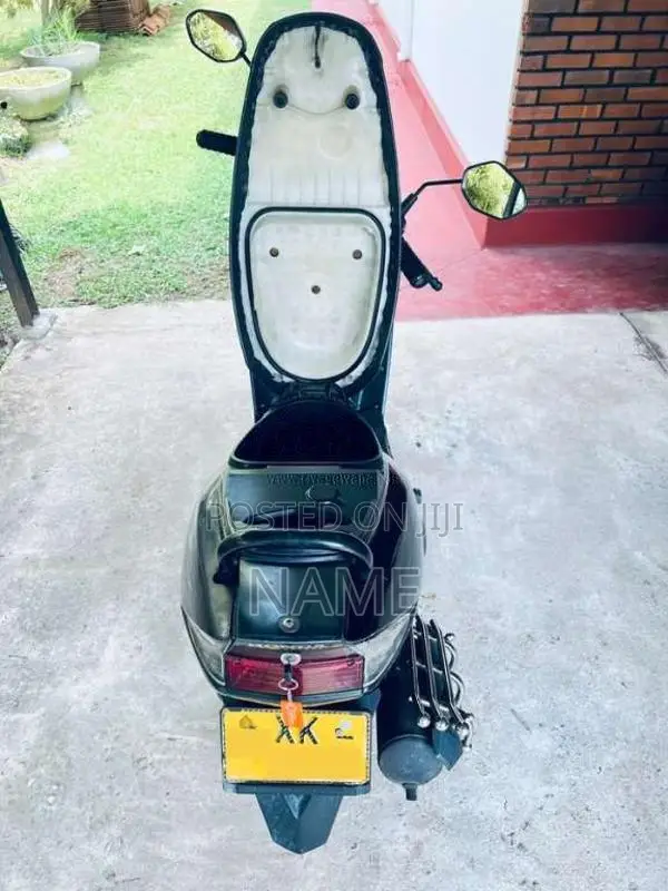 Honda Dio 2011 Motorbike (Used)