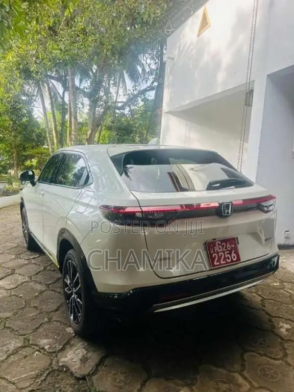 Honda Vezel Hybrid 2024 SUV Unregistered (Recondition)