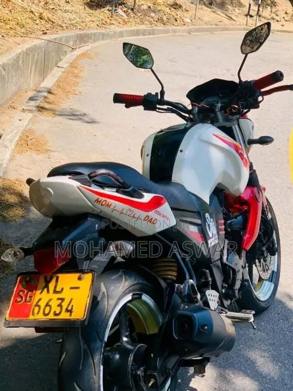 Yamaha FZ-S Version 1.0 2012 Motorbike (Used)