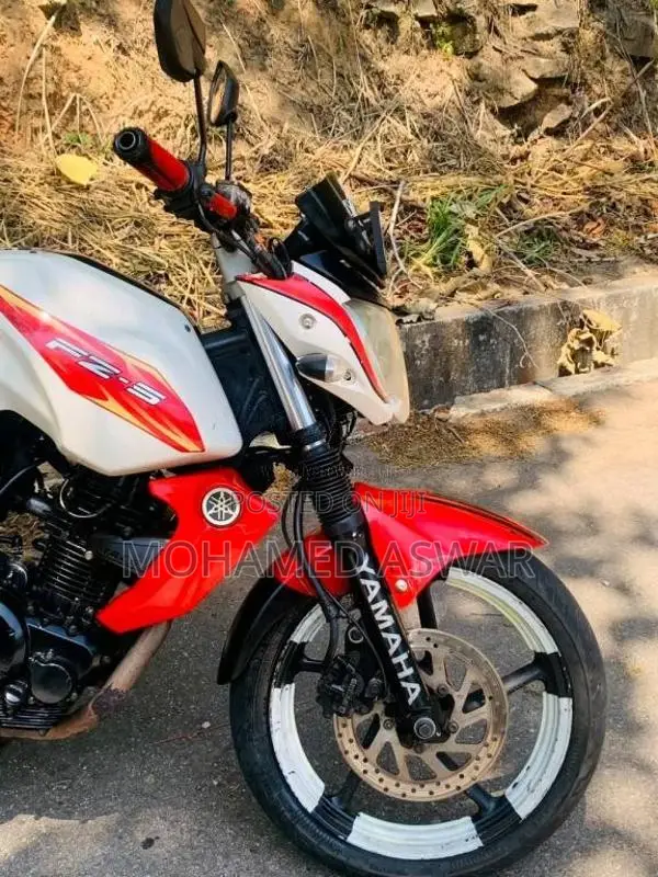 Yamaha FZ-S Version 1.0 2012 Motorbike (Used)