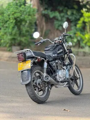Suzuki GN125H 2012 Motorbike (Used)