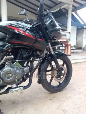 Bajaj Pulsar 2017 Motorbike (Used)