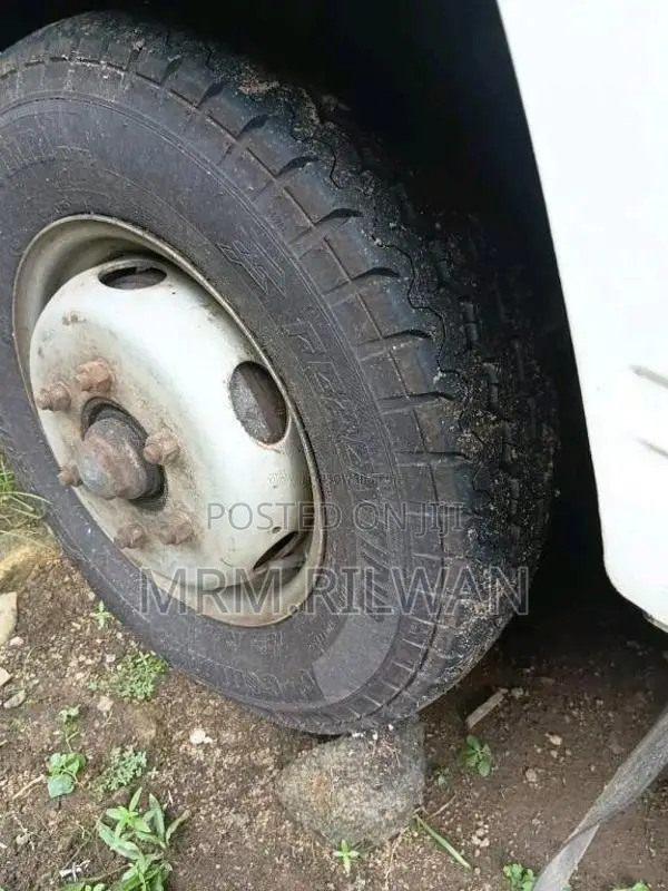 FAW Faw 2006 Crew Cab (Used)
