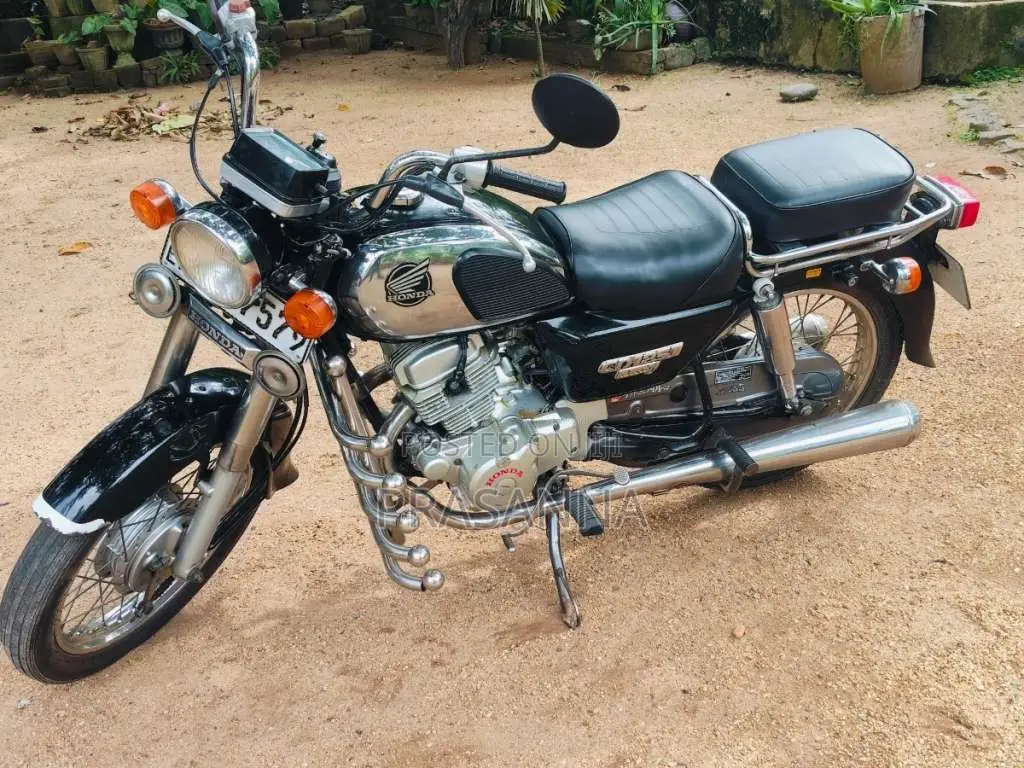 Honda Cd 125 Benly 2015 Motorbike (Used)