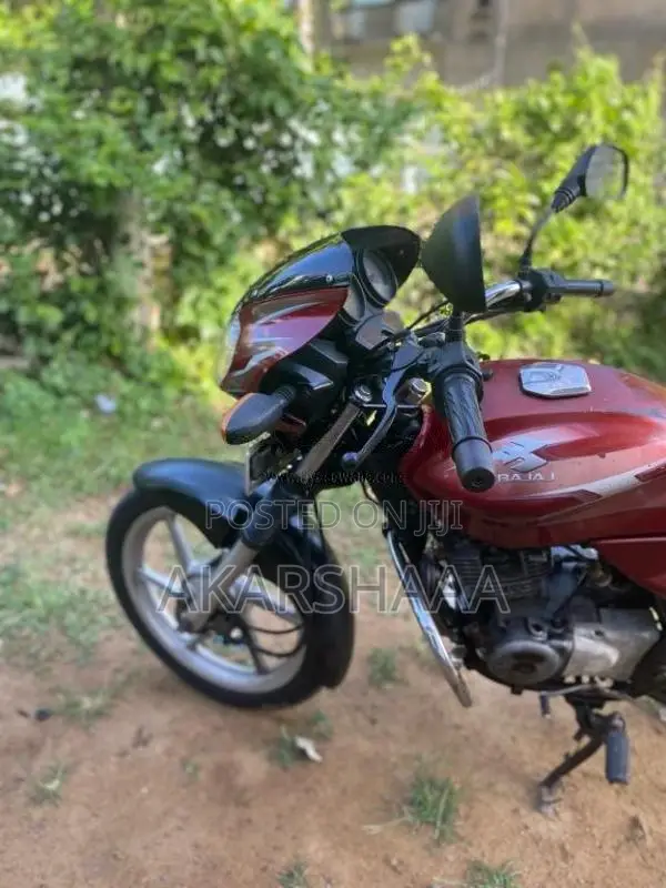 Bajaj Discover 2005 Motorbike (Used)