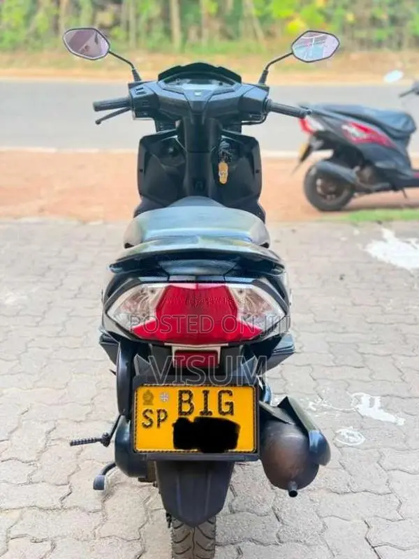Honda Dio DX 2019 Motorbike (Used)