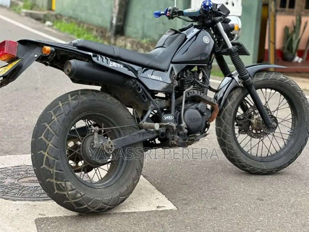 Yamaha TW 200 2010 Motorbike (Used)