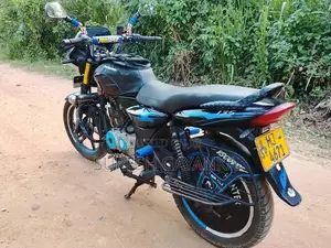 Bajaj Discover 2006 Motorbike (Used)