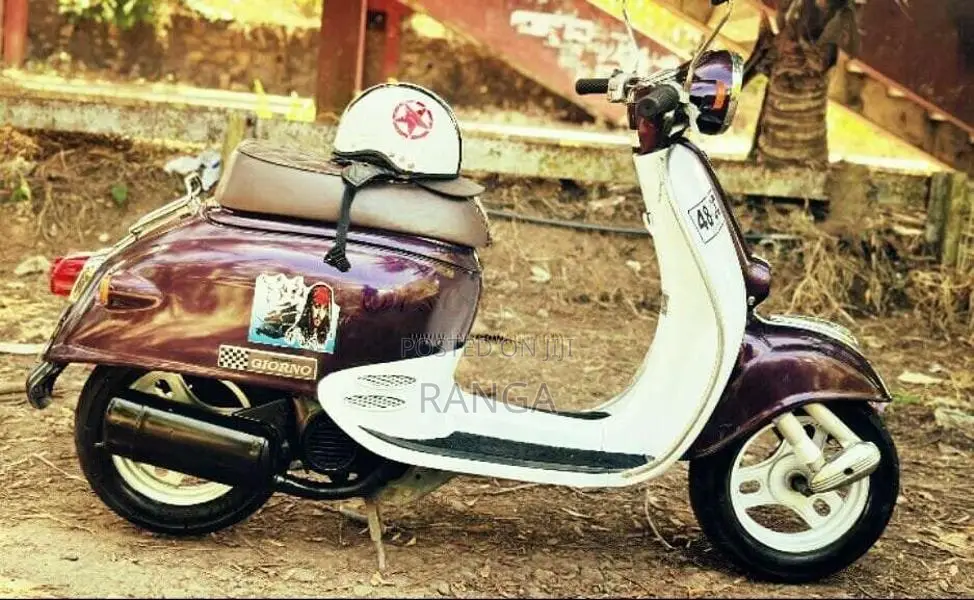 Honda 48. Scooter 2018 Motorbike (Used)