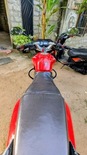 Bajaj Pulsar 2011 Motorbike (Used)