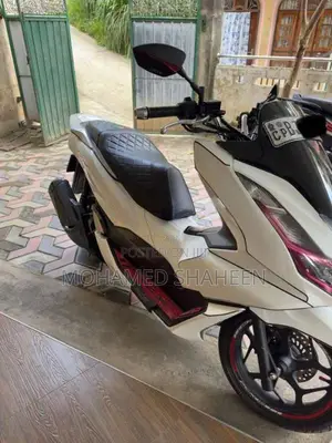 Honda Pcx 2022 Motorbike (Used)