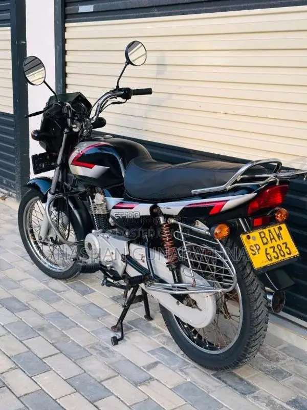 Bajaj CT-100 2013 Motorbike (Used)