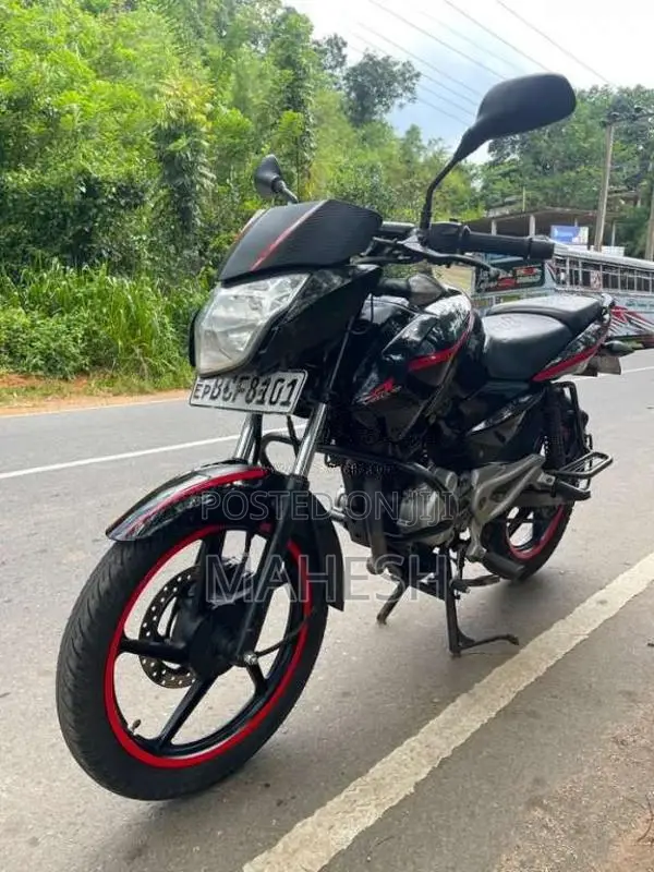 Bajaj Pulsar 135 2015 Motorbike (Used)