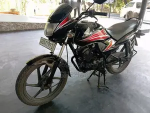 Honda DREAM YUGA 2013 Motorbike (Used)