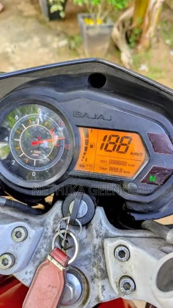 Bajaj Pulsar 2011 Motorbike (Used)