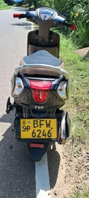 TVS ZEST 2017 Motorbike (Used)