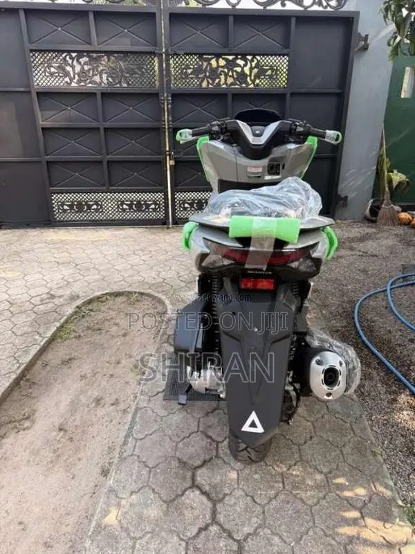 Honda PCX 125 2025 Motorbike Brand New