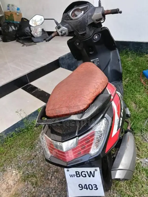 Hero Maestro 2018 Motorbike (Used)