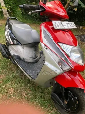 Honda Dio 2011 Motorbike (Used)