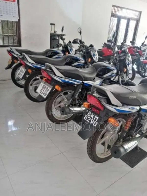Bajaj CT-100 2025 Motorbike (Used)