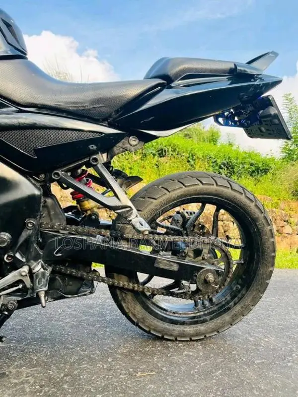 Bajaj Pulsar NS200 2018 Motorbike (Used)