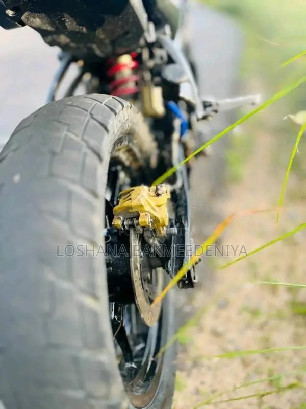 Bajaj Pulsar NS200 2018 Motorbike (Used)