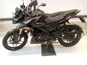 Bajaj Pulsar N160 2025 Motorbike (Used)