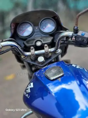 Bajaj Discover 2005 Motorbike (Used)
