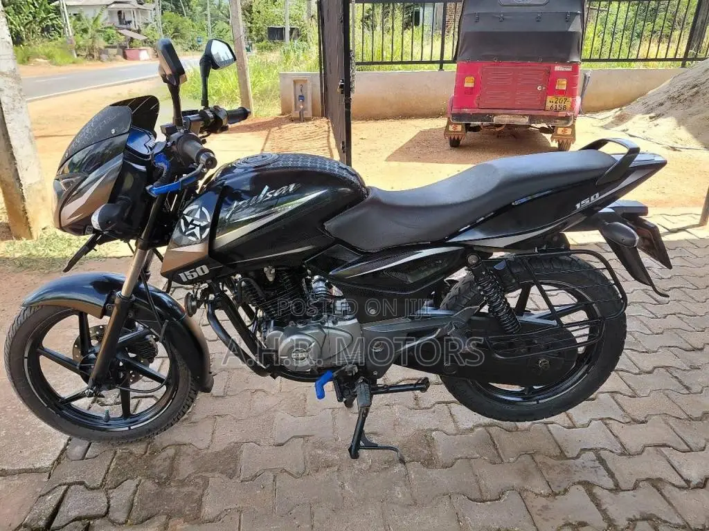 Bajaj Pulsar 150 2018 Motorbike (Used)