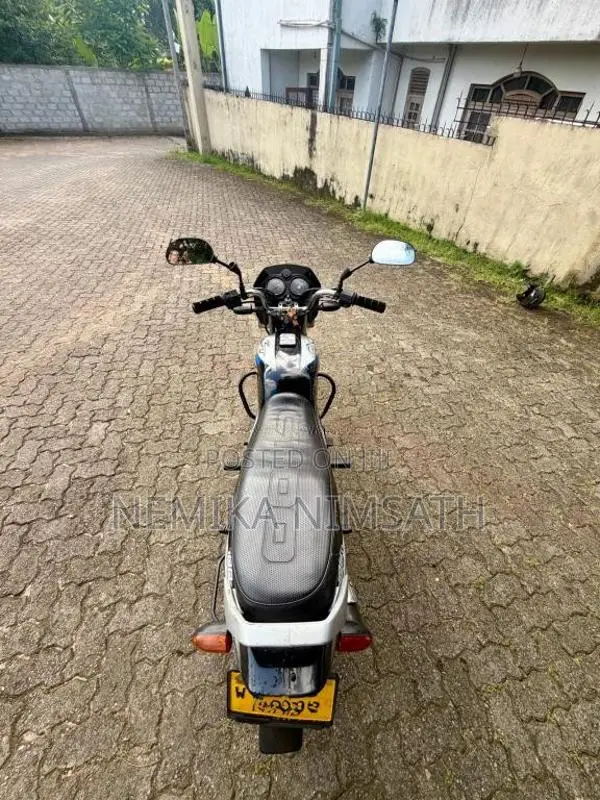 Bajaj CT-100 2022 Motorbike (Used)