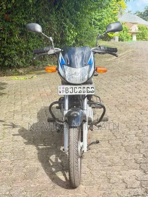 Bajaj CT-100 2022 Motorbike (Used)