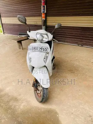 Honda Activa 2016 Motorbike (Used)