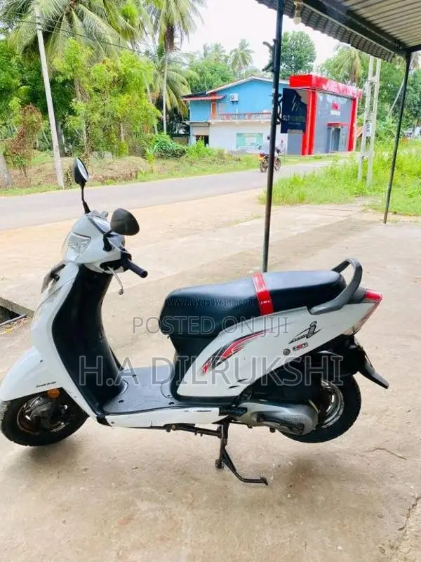 Honda Activa 2016 Motorbike (Used)