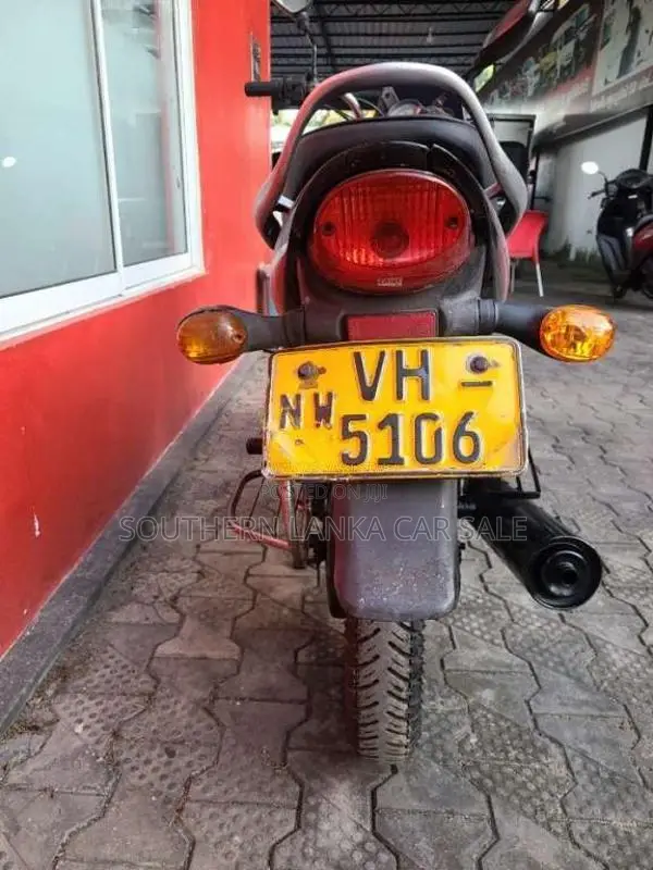 Bajaj Platina 2009 Motorbike (Used)