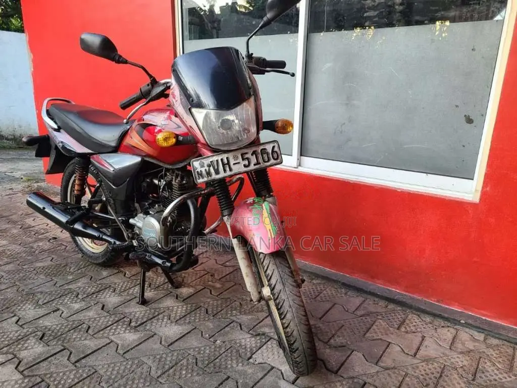 Bajaj Platina 2009 Motorbike (Used)