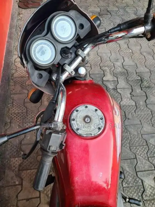 Bajaj Platina 2009 Motorbike (Used)