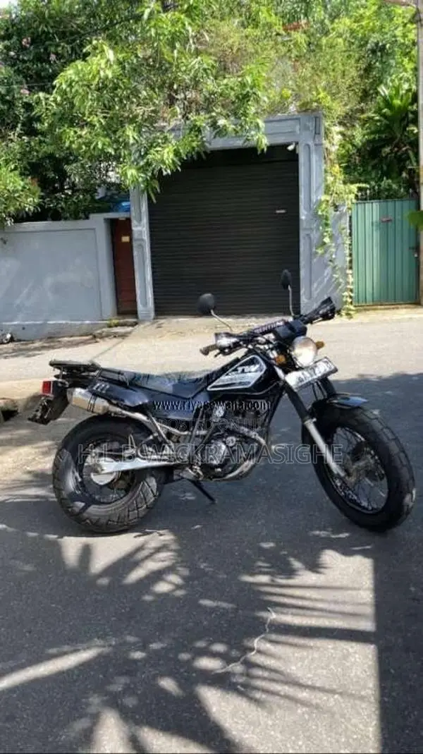 Yamaha Tw 200 2014 Motorbike (Used)